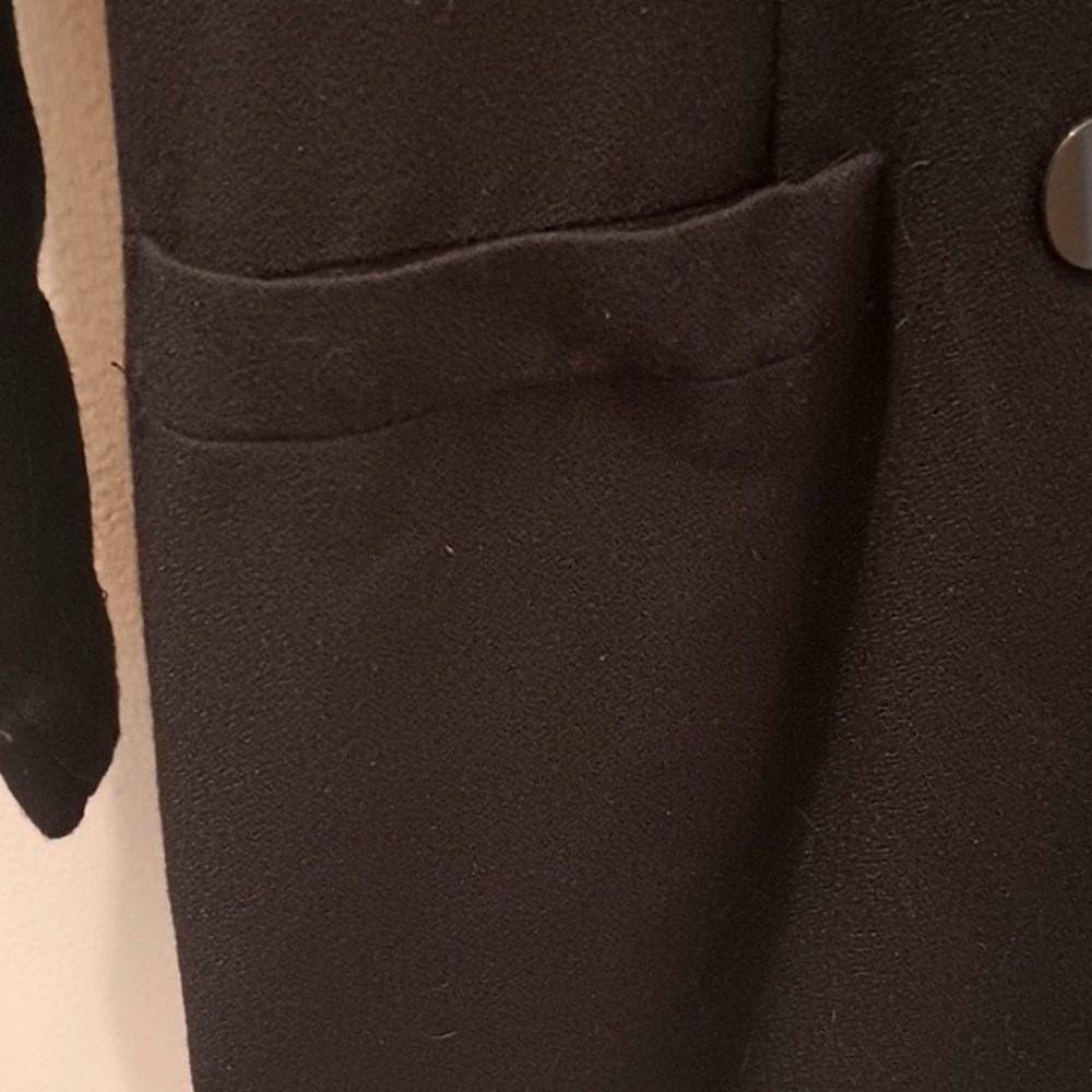 Blazer - Picture 5 of 6